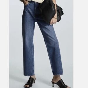 COS Relaxed Straight Leg Jeans - Size 268​ wide leg, baggy, women’s denim COS
